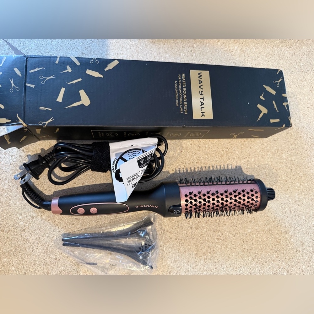 Wavytalk Heated Round Brush